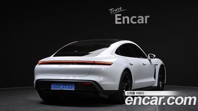 Porsche Taycan из Кореи Encar
