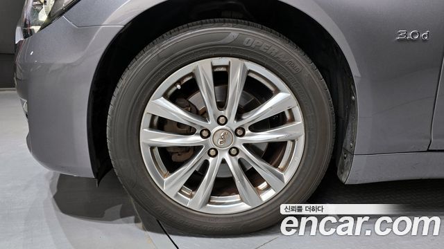 Infiniti Q70 из Кореи Encar
