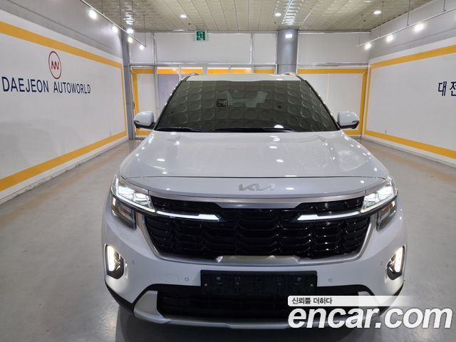 Kia Seltos из Кореи Encar