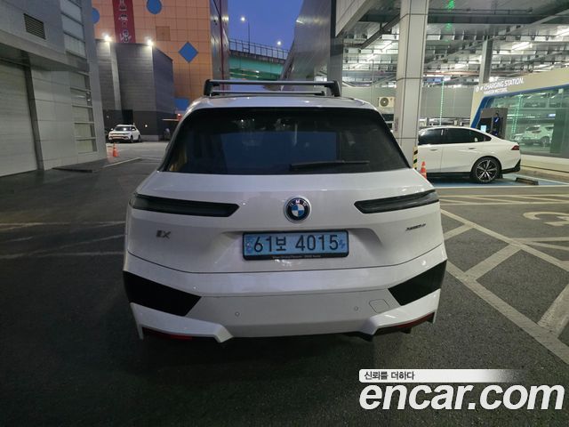 BMW iX из Кореи Encar