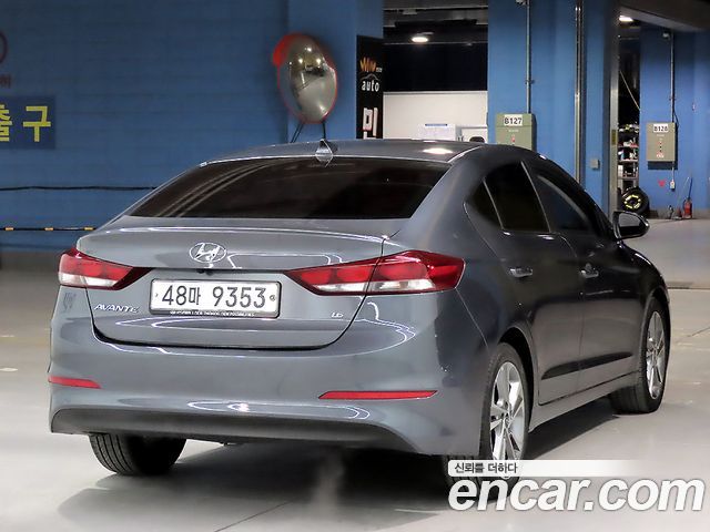 Hyundai AVANTE из Кореи Encar