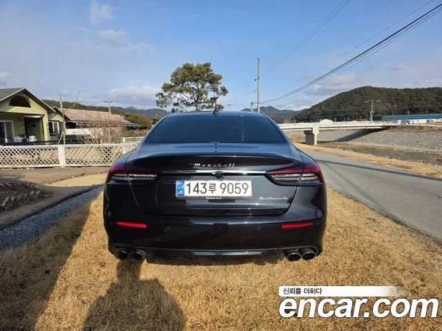 Maserati Quattroporte из Кореи Encar