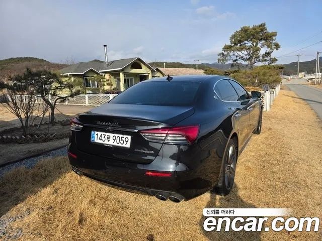 Maserati Quattroporte из Кореи Encar