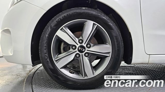 Kia K3 из Кореи Encar