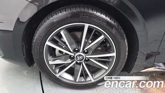 Hyundai Grandeur из Кореи Encar