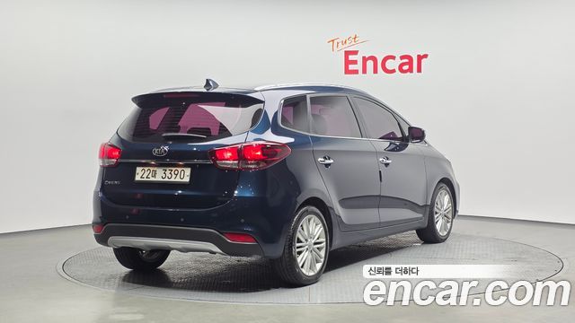 Kia Carens из Кореи Encar