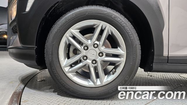 Hyundai Kona из Кореи Encar