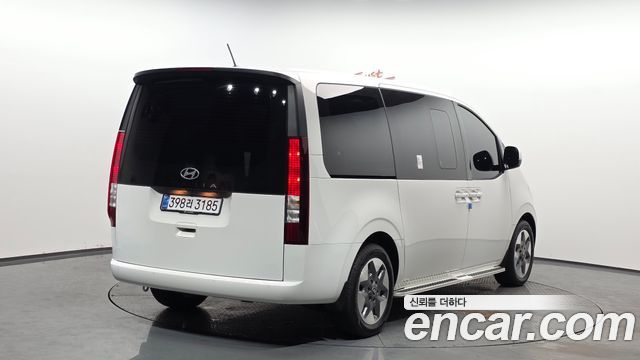Hyundai Staria из Кореи Encar