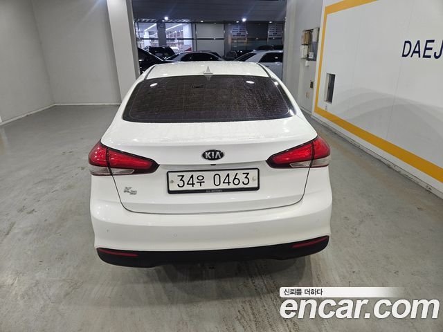 Kia K3 из Кореи Encar