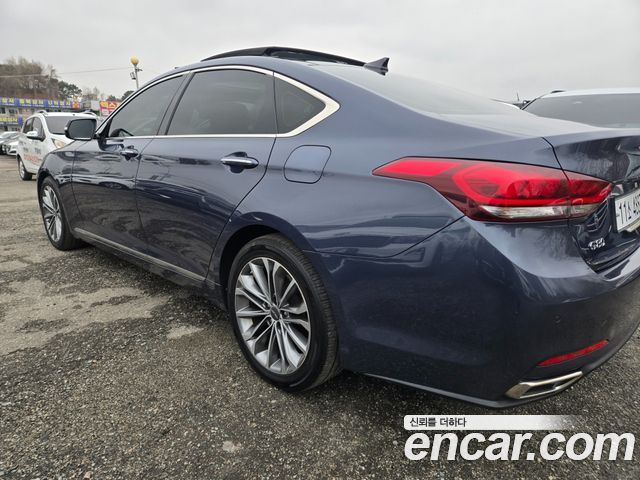 Hyundai Genesis из Кореи Encar