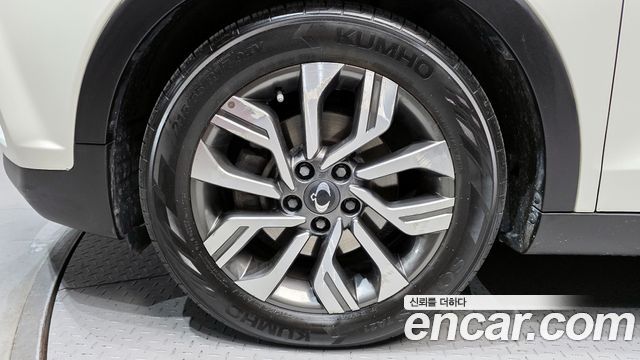 Ssangyong TIBOLI из Кореи Encar