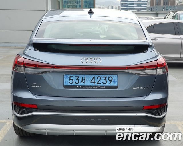 Audi Q4 e-tron из Кореи Encar