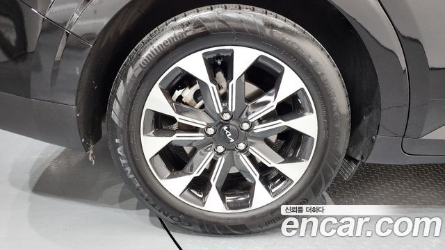 Kia Carnival 9-Seater Signature — пробег 47 092 км — фото 5 из 5