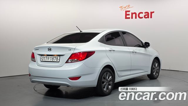 Hyundai Accent из Кореи Encar