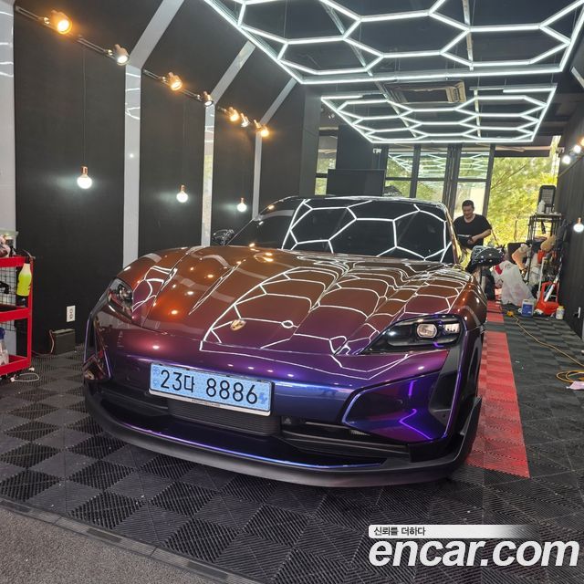 Porsche Taycan из Кореи Encar