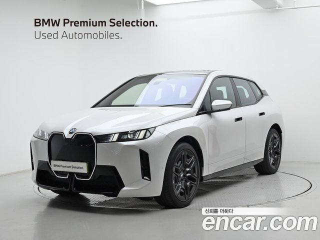 BMW iX из Кореи Encar