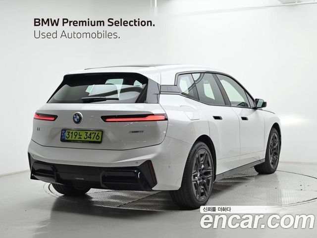 BMW iX из Кореи Encar