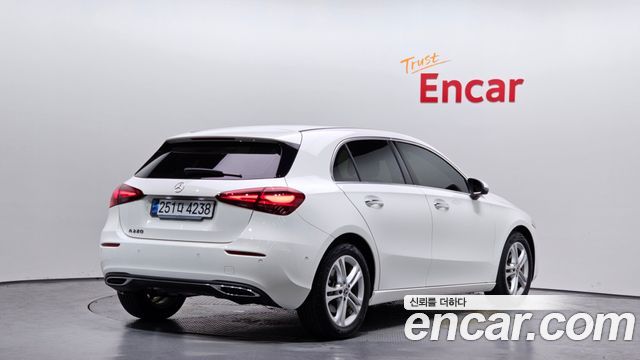 Mercedes-Benz A-Class из Кореи Encar