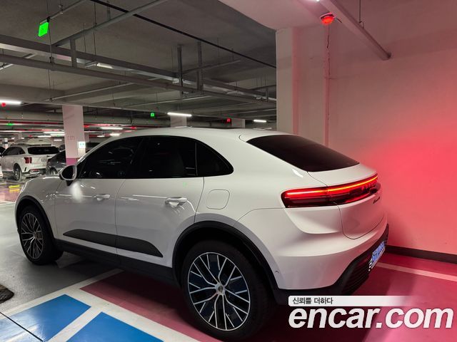 Porsche Macan из Кореи Encar