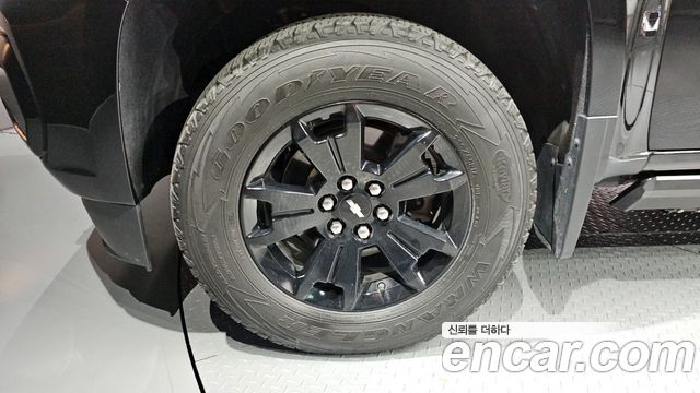 Chevrolet (Daewoo) Colorado 3.6 Z71-X Midnight 4WD — пробег 47 818 км