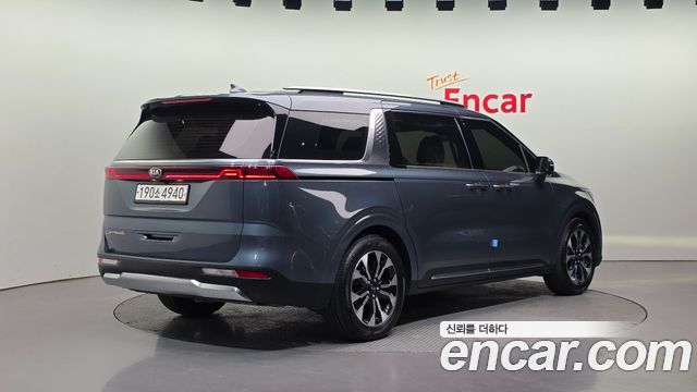 Kia Carnival из Кореи Encar
