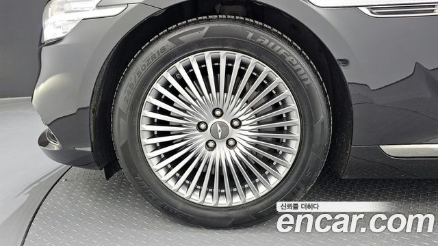 Genesis G90 из Кореи Encar