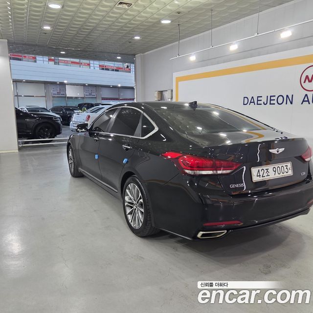 Hyundai Genesis из Кореи Encar