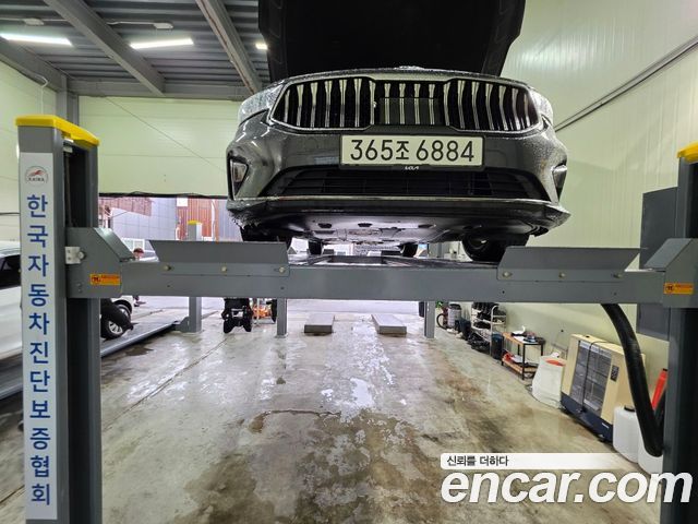 Kia K7 из Кореи Encar