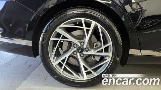 Genesis G90 из Кореи Encar