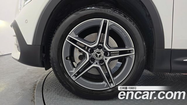 Mercedes-Benz GLB-Class из Кореи Encar