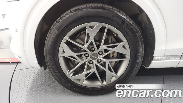 Genesis GV70 из Кореи Encar