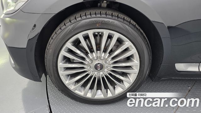 Kia K9 из Кореи Encar