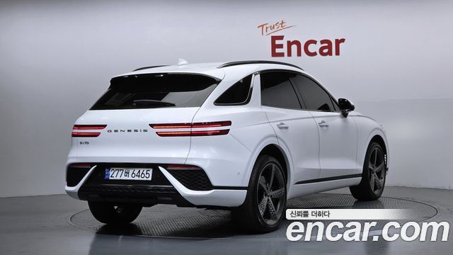 Genesis GV70 из Кореи Encar