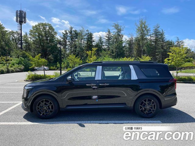 Kia Carnival 9-Seater Gravity — пробег 53 км — фото 2 из 5