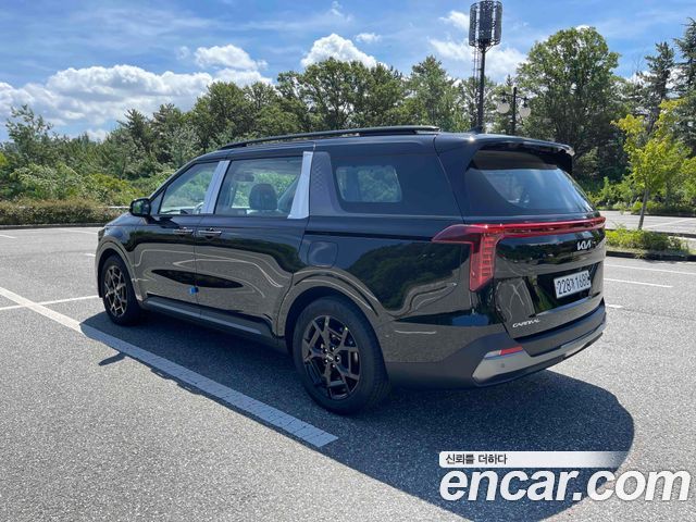 Kia Carnival 9-Seater Gravity — пробег 53 км — фото 3 из 5