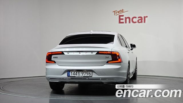 Volvo S90 из Кореи Encar