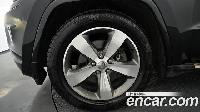 Jeep Cherokee из Кореи Encar