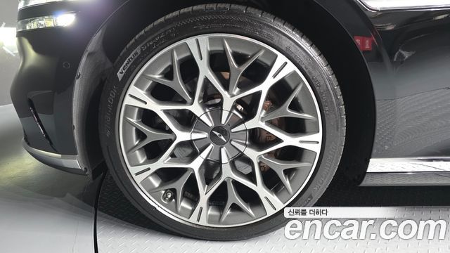 Genesis G90 из Кореи Encar