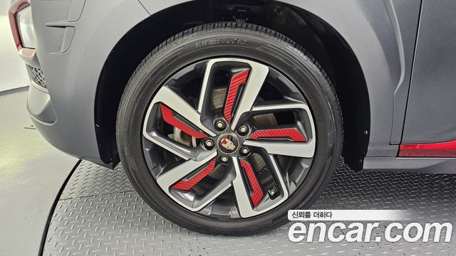 Hyundai Kona из Кореи Encar