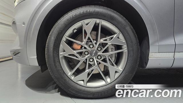 Genesis GV70 из Кореи Encar