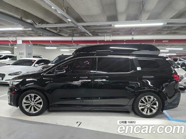 Kia Carnival из Кореи Encar