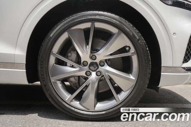 Genesis GV70 2.5T Gasoline AWD — пробег 15 000 км — фото 5 из 5