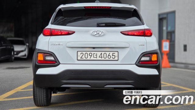 Hyundai Kona из Кореи Encar