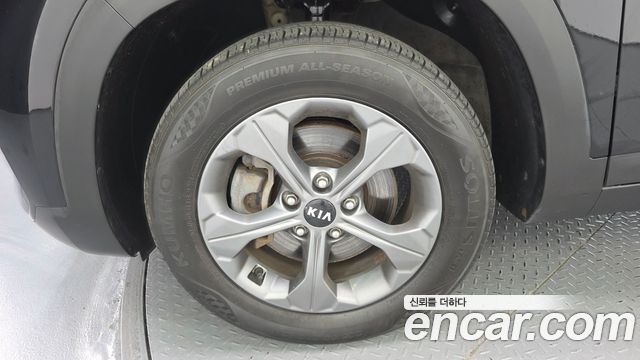 Kia Seltos из Кореи Encar