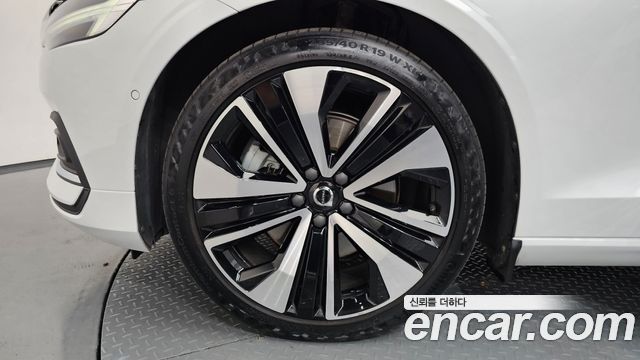 Volvo S60 из Кореи Encar