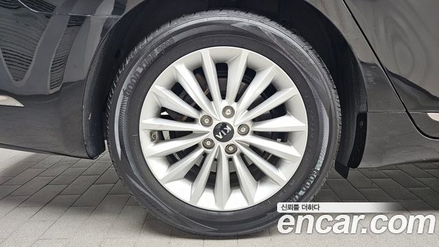 Kia K7 из Кореи Encar