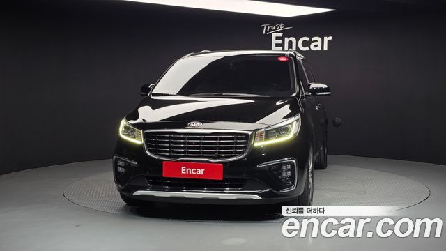 Kia Carnival из Кореи Encar