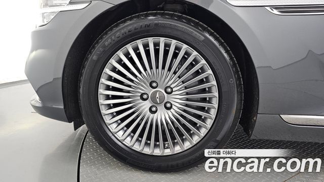 Genesis G90 из Кореи Encar
