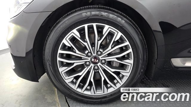 Kia K9 из Кореи Encar
