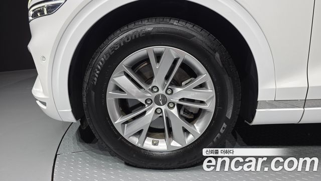 Genesis GV70 из Кореи Encar